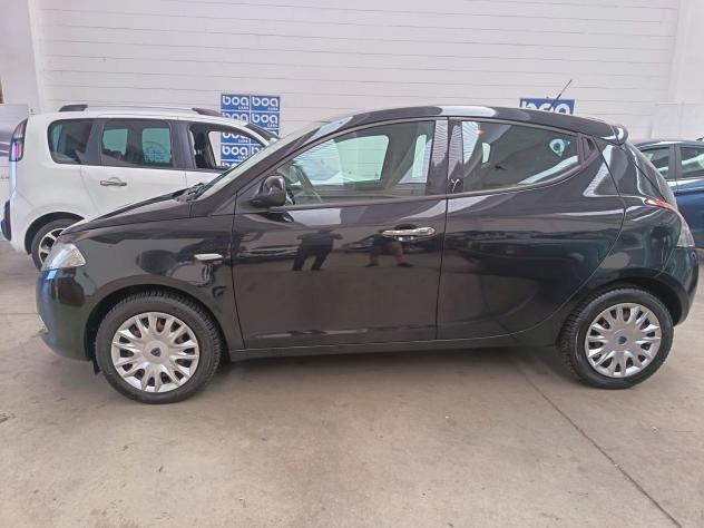 Lancia Ypsilon 1.3 MJT 16V 95 CV 5 porte S&S Silver - Foto 4