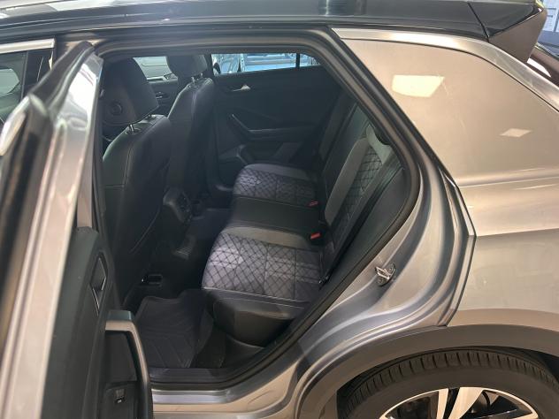 Volkswagen T-Roc 2.0 TDI SCR 150 CV DSG R-Line - Foto 7
