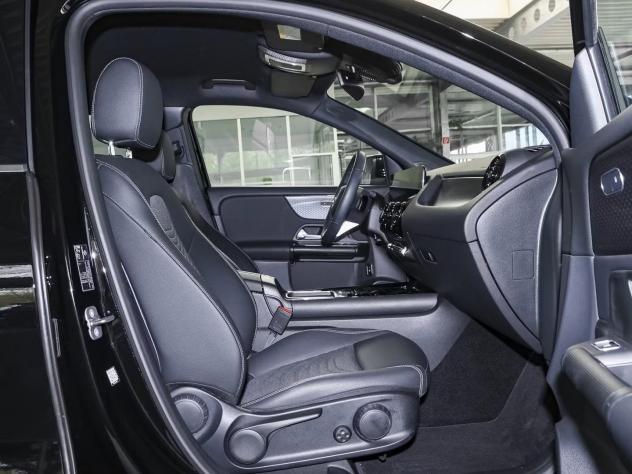 Mercedes-Benz GLA GLA 200 AUTOMATICA NAVI - Foto 5