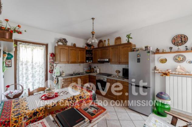 Villa di 145 m² con 4 locali e box auto doppio in vendita a Porto Valtravaglia - Foto 10