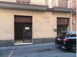 Locale commerciale in affitto a Aci Catena