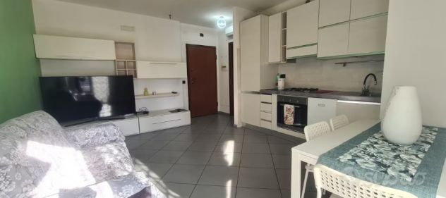 TOR CERVARA APPARTAMENTO CON POSTO AUTO - Foto 2