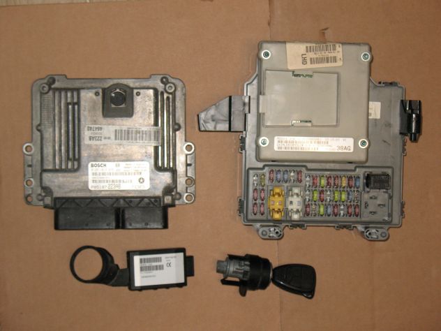 0281013650 KIT ECU JEEP CHEROKEE 2.8 FE5EB EDC16C2-9.90 P05187223AB P05026038AB