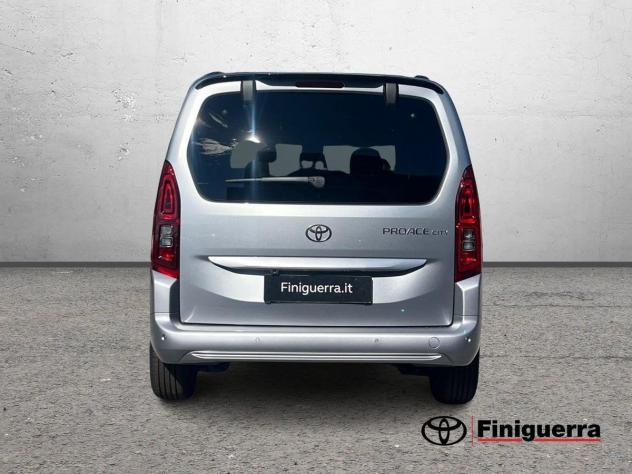 Toyota Proace City Verso 1.5D 100CV M/T L1 Executive - Foto 3
