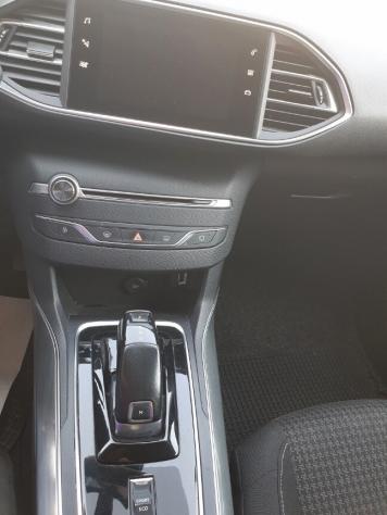 PEUGEOT 308 2ª serie 308 BlueHDi 130 S&S EAT8 SW Active - Foto 8