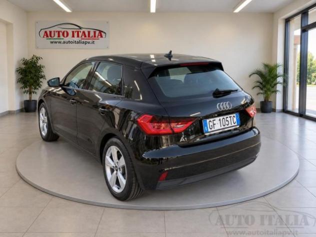 AUDI A1 SPB 25 TFSI Identity Black rif. 24203229 - Foto 3