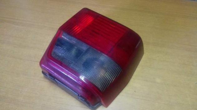 Faro / Fanale posteriore Sinistro / SX Fiat UNO 2 Serie 1990 - Foto 2