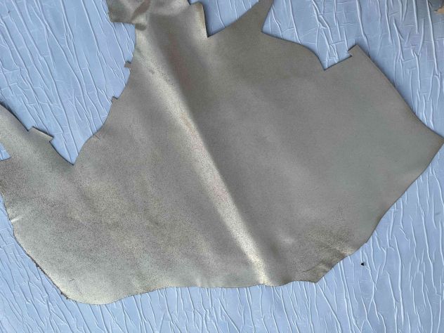 Scampoli pelle resinata polvere oro – Sp. 1,8 - Foto 6