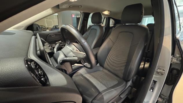 MERCEDES-BENZ GLA 180d Advanced - 2024 - Foto 10