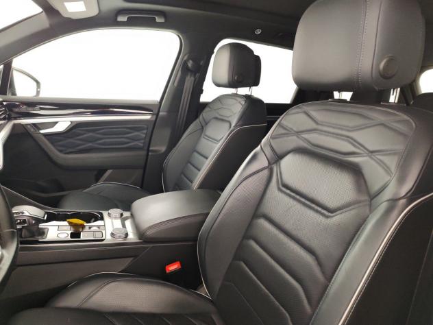Volkswagen Touareg 3.0 V6 TDI SCR 210kW R-Line - Foto 9