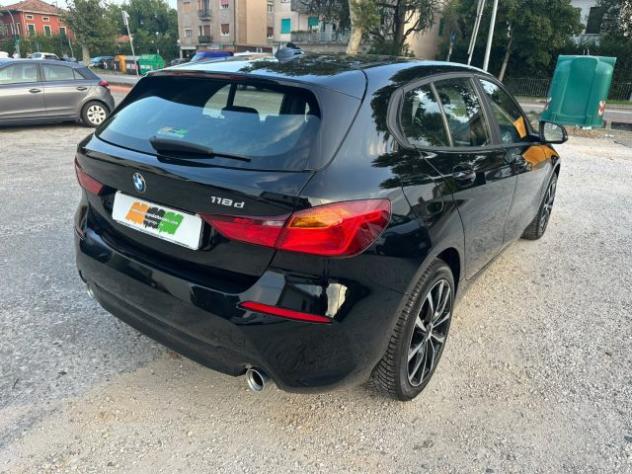 BMW 118 d 5p. Advantage rif. 24103765 - Foto 3