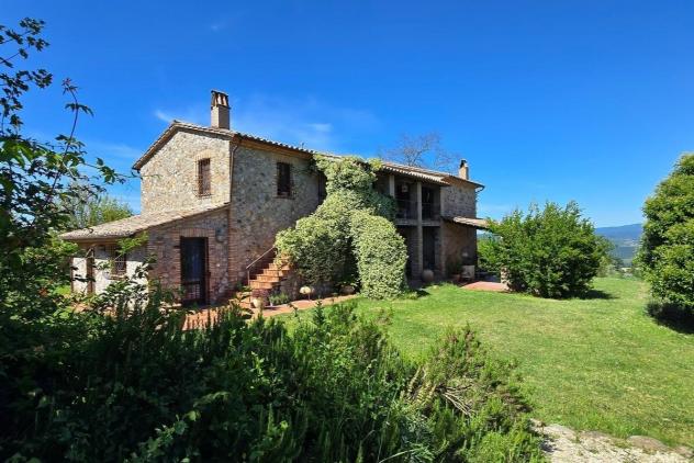 Casale in vendita a Castel Viscardo