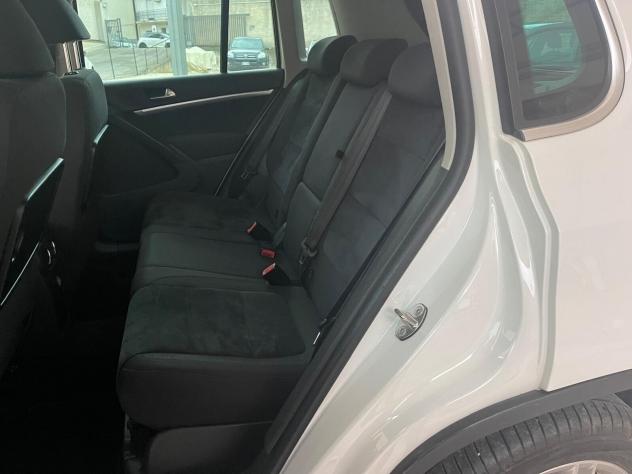 Volkswagen Tiguan 2.0 TDI - Foto 6