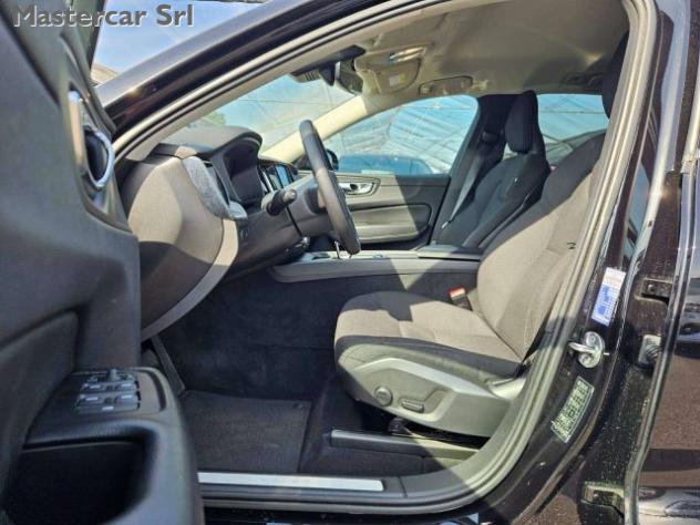 VOLVO XC60 XC60 II 2022 2.0 b4 Momentum auto - GJ250YF rif. 23961096 - Foto 10