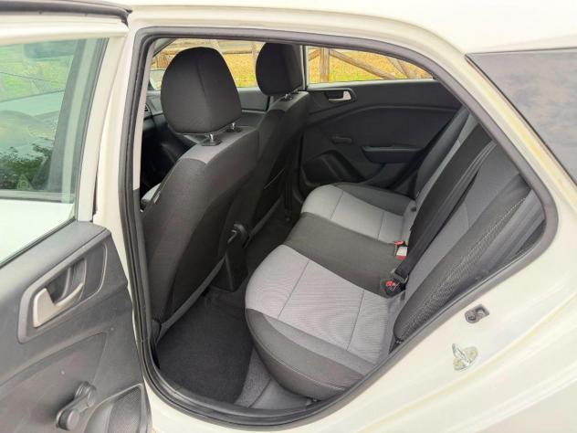 HYUNDAI - i20 - 1.2 5p. Connectline - Foto 7