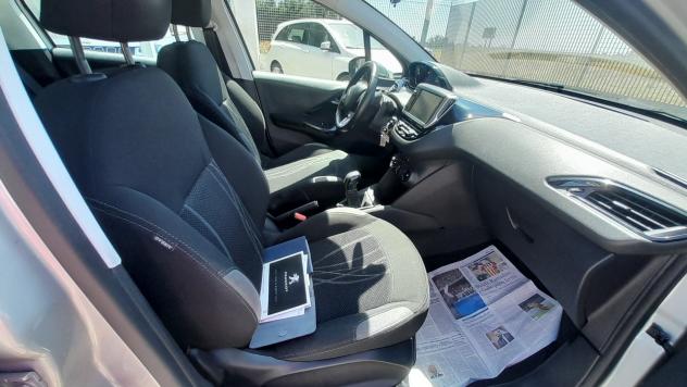 Peugeot 208 1.4 HDi 68 CV 5 porte Active - Foto 5