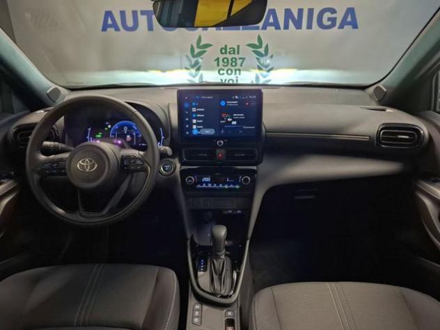 TOYOTA Yaris Cross 1.5 HYBRID 130cv STANDARD-ICON-PREMIUM-GR SPORT rif. 20246335 - Foto 3