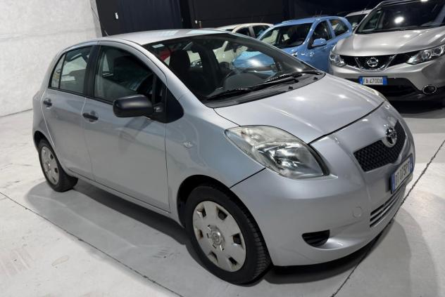 Toyota Yaris Benzina Km 88.000 Neopatentati - Foto 7