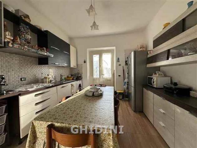 VILLA di 8 vani e di 220 mq (ROCCASTRADA - CENTRO) rif. 2472.90M - Foto 12