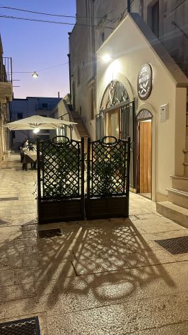 VENDESI O AFFITASI GESTIONE DI UNA BRACERIA/MACELLERIA A SAMMICHELE DI BARI