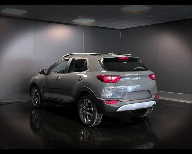 KIA Stonic 1.0 T-GDi 100 CV MHEV MT Style rif. 22317475 - Foto 3