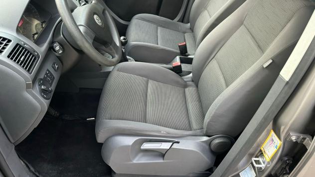 Volkswagen Touran posti 5 GPL dalla cassa gancio di traino regolare - Foto 8