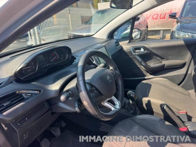 PEUGEOT 208 1.6 BlueHDi 75 5 porte Allure rif. 24040533 - Foto 9