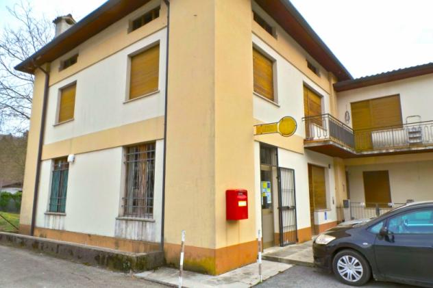 Casa pluricamere con giardino privato e pertinenza a reddito. - Foto 3