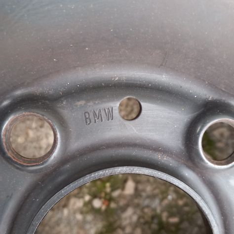 Ruota di scorta 15 BMW Serie 3 anni 90 205/60 R15 Pirelli - Foto 4