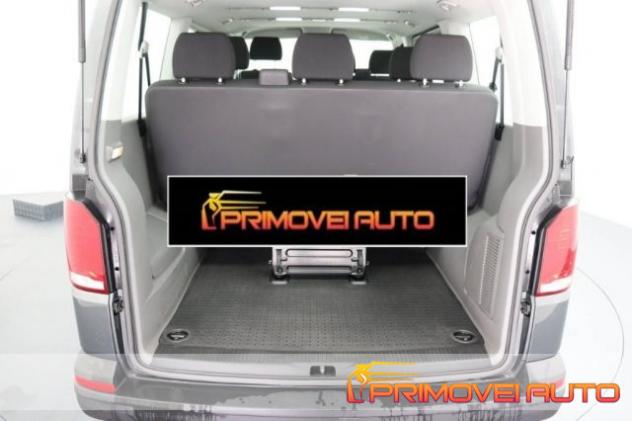 VOLKSWAGEN Caravelle 2.0 TDI 150CV BlueMotion DSG rif. 20886793 - Foto 10