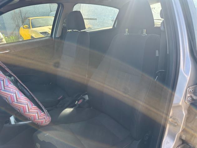 Alfa Romeo 147 1.9 JTD 5 Porte - Foto 6