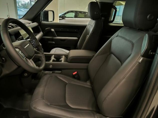 LAND ROVER Defender 90 3.0D I6 200 CV AWD Auto X-Dynamic SE 26MY rif. 23421193 - Foto 4