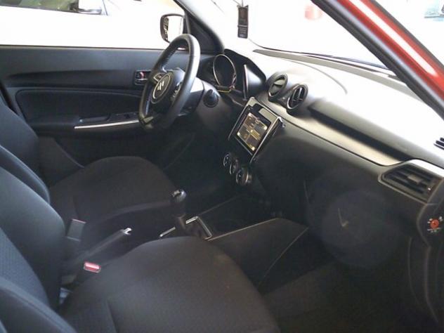 SUZUKI Swift 1.2 Hybrid Top rif. 23993228 - Foto 9