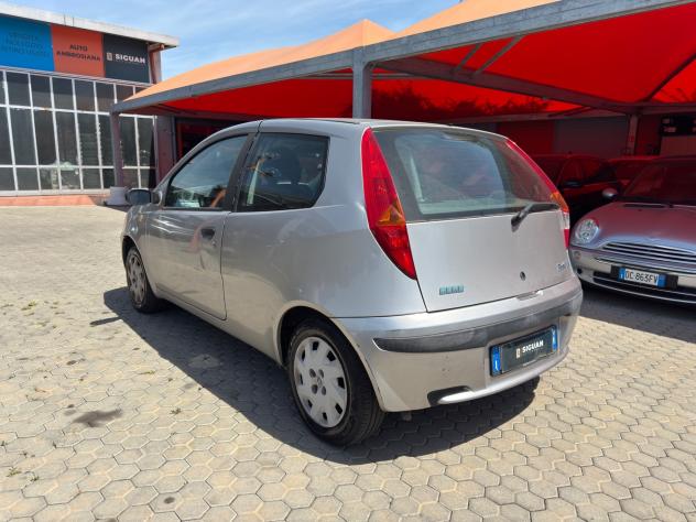 Fiat Punto ADATTA A NEOPATENTATI 1.2i 16V - Foto 7