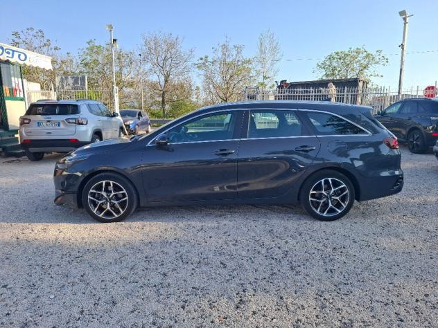 Kia Ceed 1.6 CRDi 136 CV MHEV DCT SW Business - Foto 8