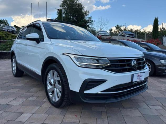 VOLKSWAGEN Tiguan 2.0 TDI 150 CV DSG Elegance TETTO*LED!! rif. 23891213 - Foto 2