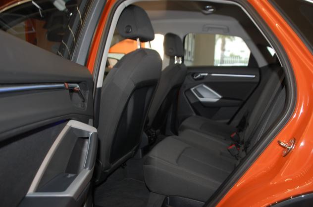 Audi Q3 Sportback 35 2.0 tdi 150CV S line edition quattro - Foto 10