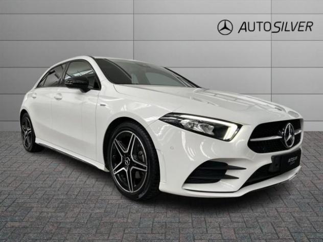 MERCEDES-BENZ A 180 d Automatic Premium Night edition rif. 24176453