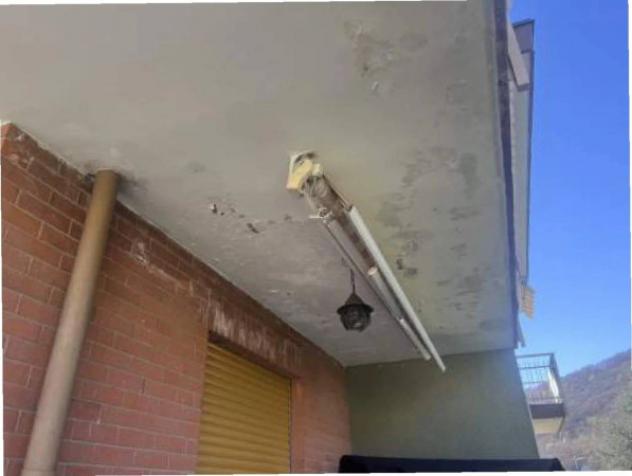 Immobile in asta di 81 m², box auto in vendita a Luserna San Giovanni - Foto 2