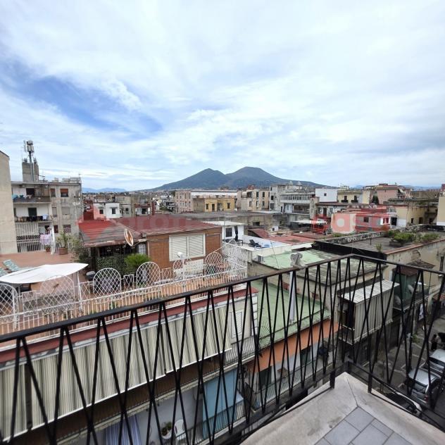 Appartamento - Napoli . Rif.: Cod. rif 3323779VRG