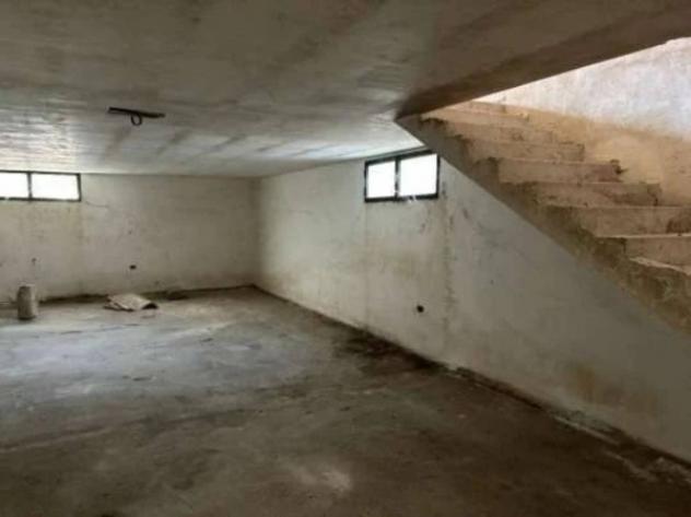 Immobile in asta di 230 m² con più di 5 locali in vendita a Sava - Foto 6