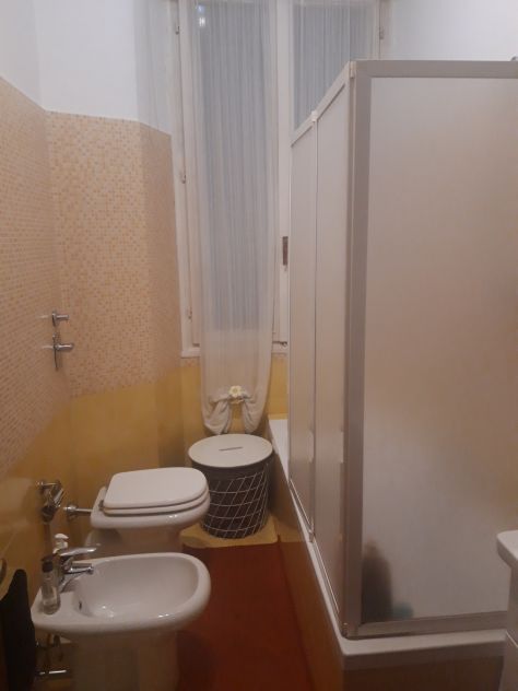 Per settimana del mobile camera matrimoniale con bagno privato - Foto 4