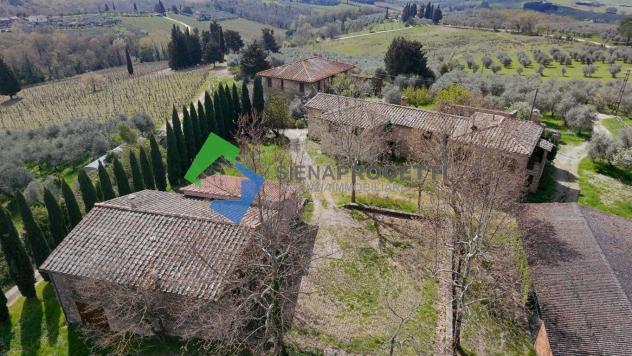 Antica colonica con azienda agricola a Castellina in Chianti, Siena. - Foto 11