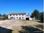 Azienda agricola con casa fienile e 26 ettari circa di terreno agricolo