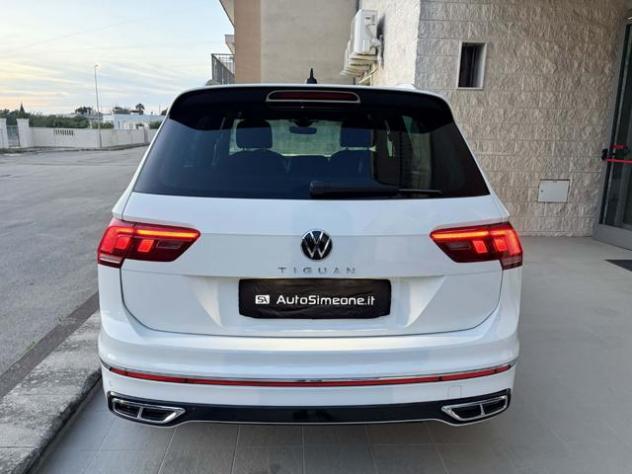 VOLKSWAGEN Tiguan 2.0 TDI 150 CV SCR DSG R-Line LUCI AMBIENTE rif. 23947264 - Foto 6