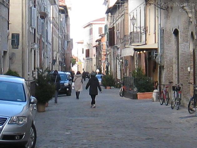 1 Vetrina in affitto a Senigallia