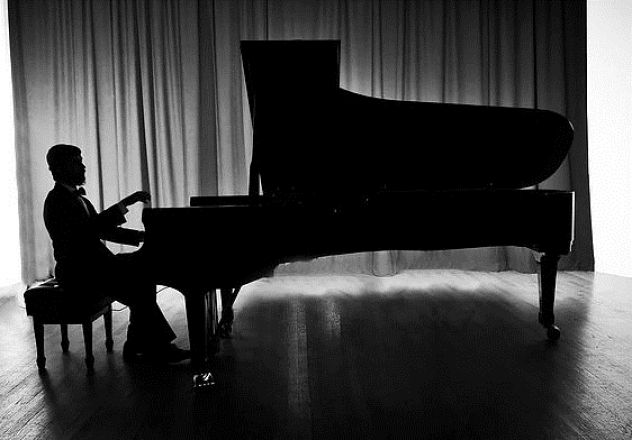 Pianista per eventi, concerti, serate eleganti a Firenze