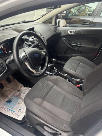 Ford Fiesta 1.5 TDCi 75CV 5 porte Titanium FINANZIABILE GARANZIA 12 MESI - Foto 4