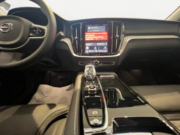 VOLVO V60 T6 Plug-in Hybrid AWD automatico Plus Dark rif. 22944726 - Foto 10