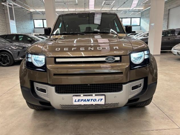 LAND ROVER Defender (2019) Defender 110 2.0 SD4 240CV AWD Auto S - Foto 9